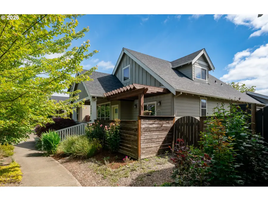 3500 NE Hembree St, McMinnville, OR 97128 - #2