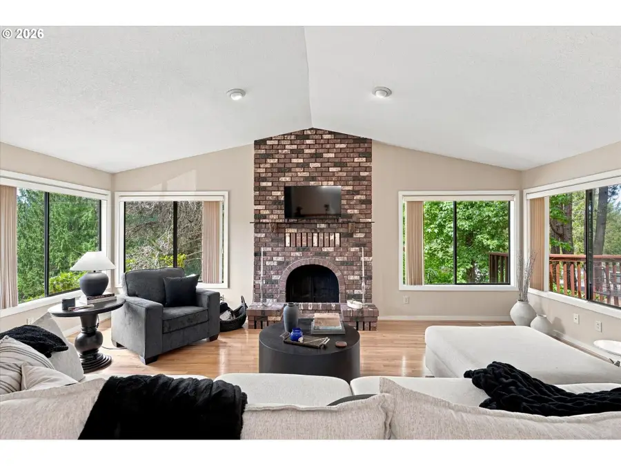 2461 Park Hill Dr, Longview, WA 98632 - #2