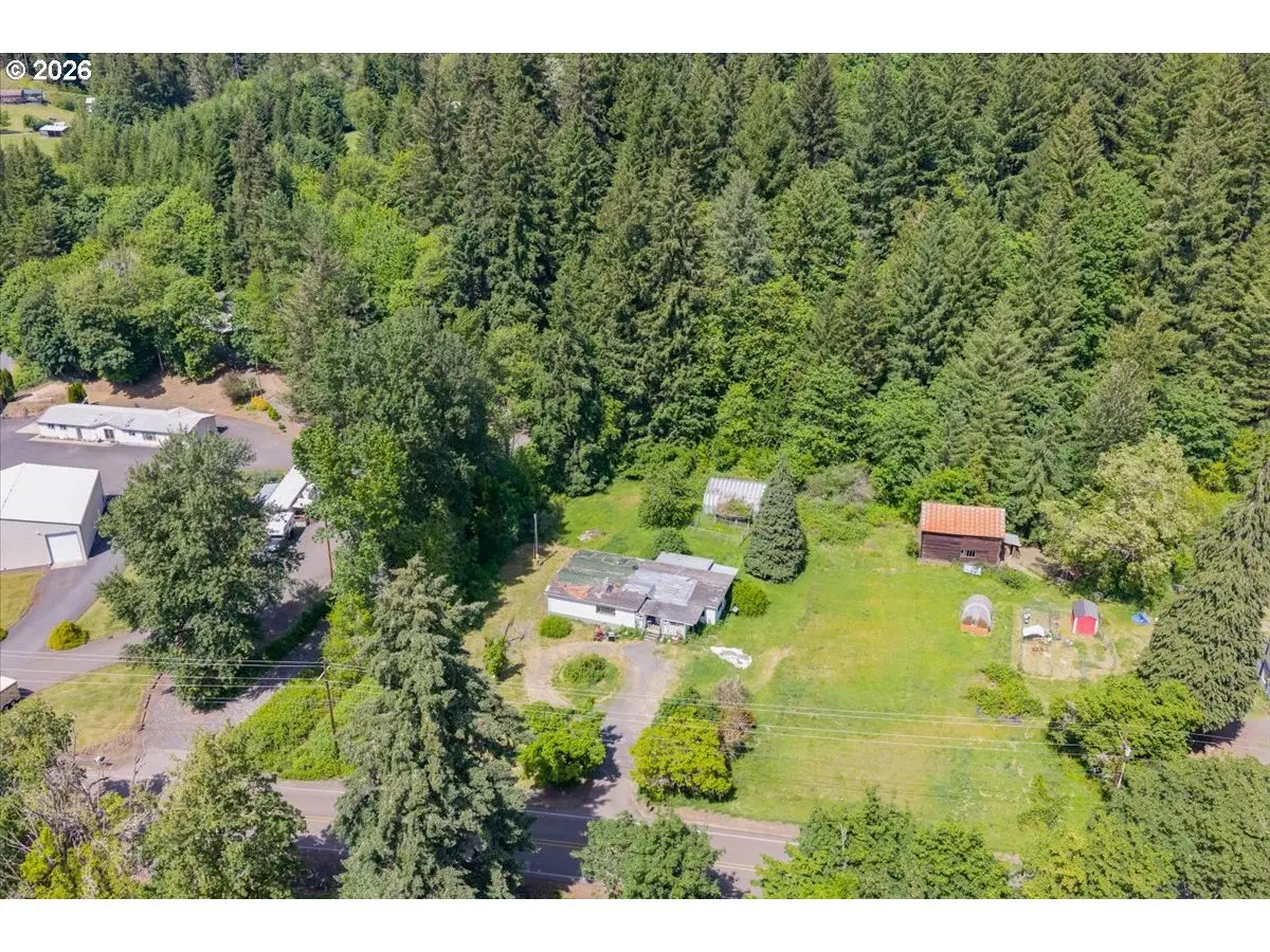 42521 N River Dr, Sweet Home, OR 97386 - #1