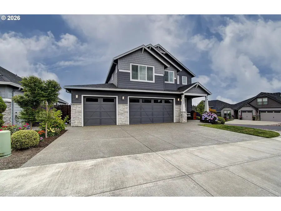 4009 S 16th Way, Ridgefield, WA 98642 - #3
