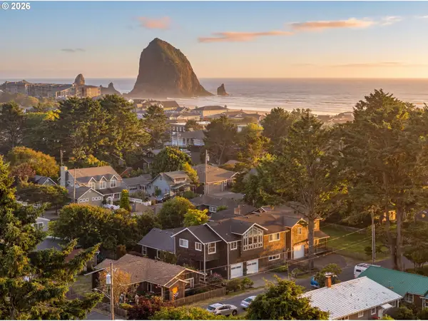 195 E Jackson St, CannonBeach, OR 97110