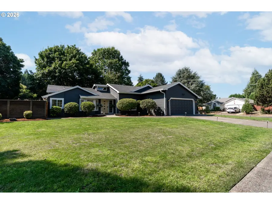 5624 NE Farmcrest St, Hillsboro, OR 97124 - #2