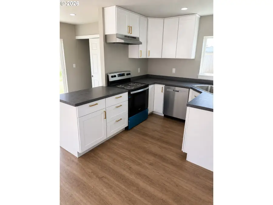 550 19th St, Springfield, OR 97477 - #2