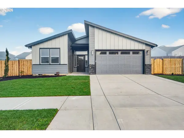2035 E Otter Loop #66, LaCenter, WA 98629