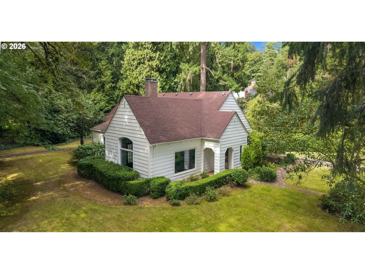 245 SW Birdshill Rd, Portland, OR 97219 - #1