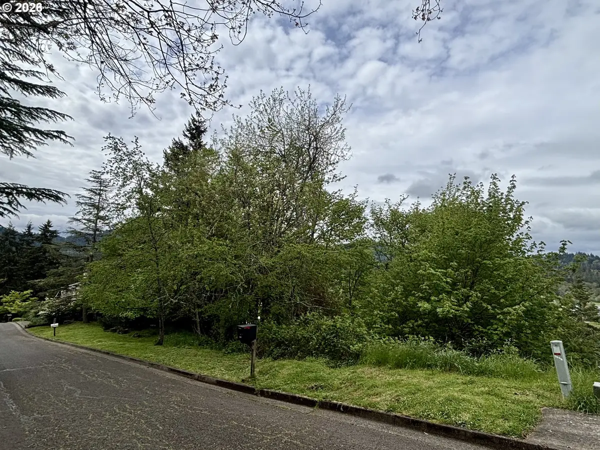 University St, Eugene, OR 97405 - #1