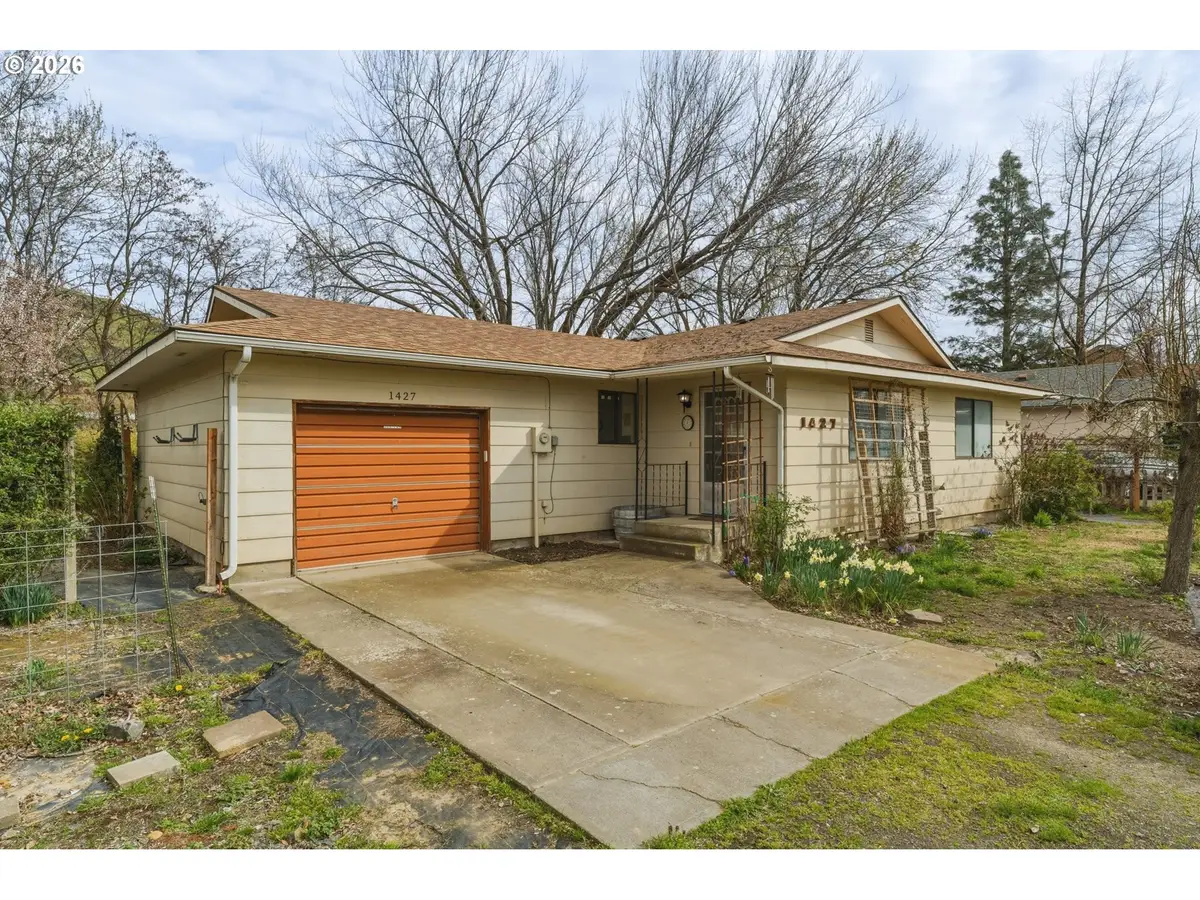 1427 Wilkenson St, Milton Freewater, OR 97862 - #1