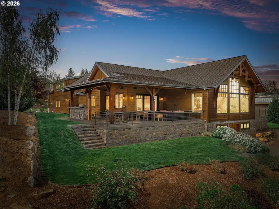 3745 Arrowhead Ave, Hood River, OR 97031 - #3