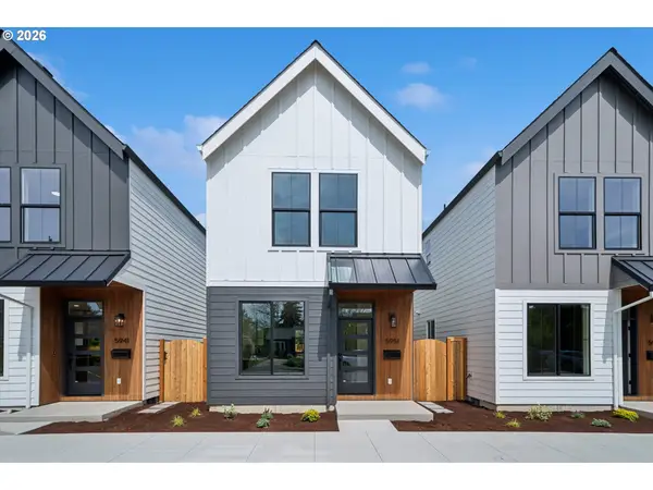 5951 SE Reedway St, Portland, OR 97206