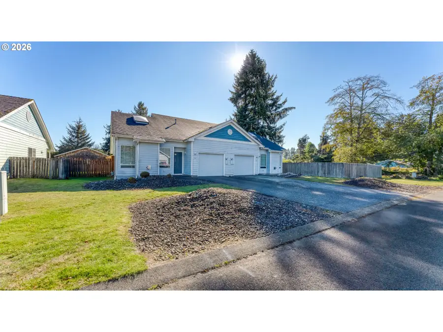 732 NW Date Ave, Warrenton, OR 97146 - #2
