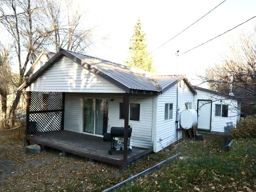 59720 Highway 26, John Day, OR 97845 - Image #2