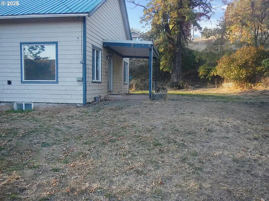 611 N Front, Dayton, WA 99328 - Image #3