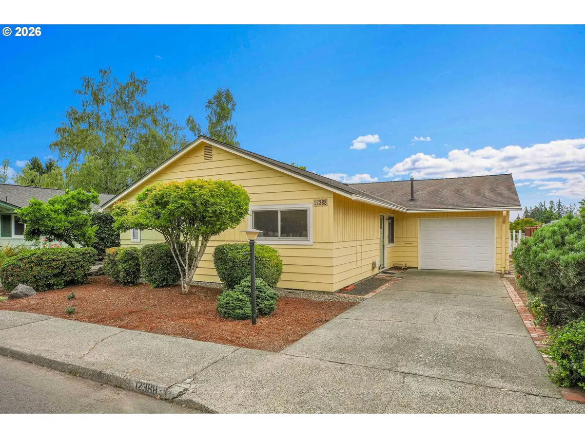 12388 SW King George Dr, King City, OR 97224 - #1