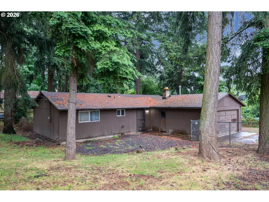 230 NE 160th Ave, Portland, OR 97230 - #2