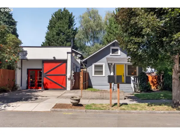 2817 NE Weidler St, Portland, OR 97232