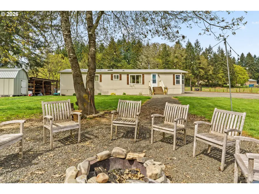 91412 Place Ln, Badger Mountain, OR 97448 - #3