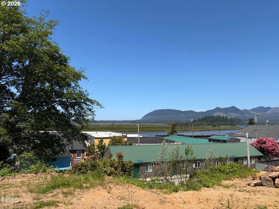 95 Gregory St, Wheeler, OR 97147 - #3
