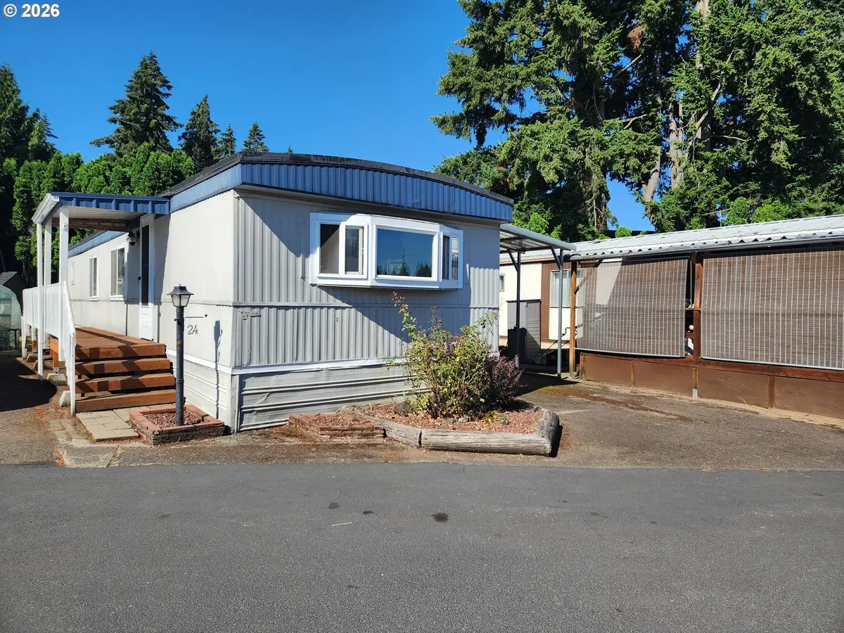 620 SE 2nd Ave #24, Canby, OR 97013 - #1