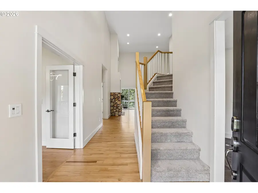 2445 W 10th St, Washougal, WA 98671 - #3