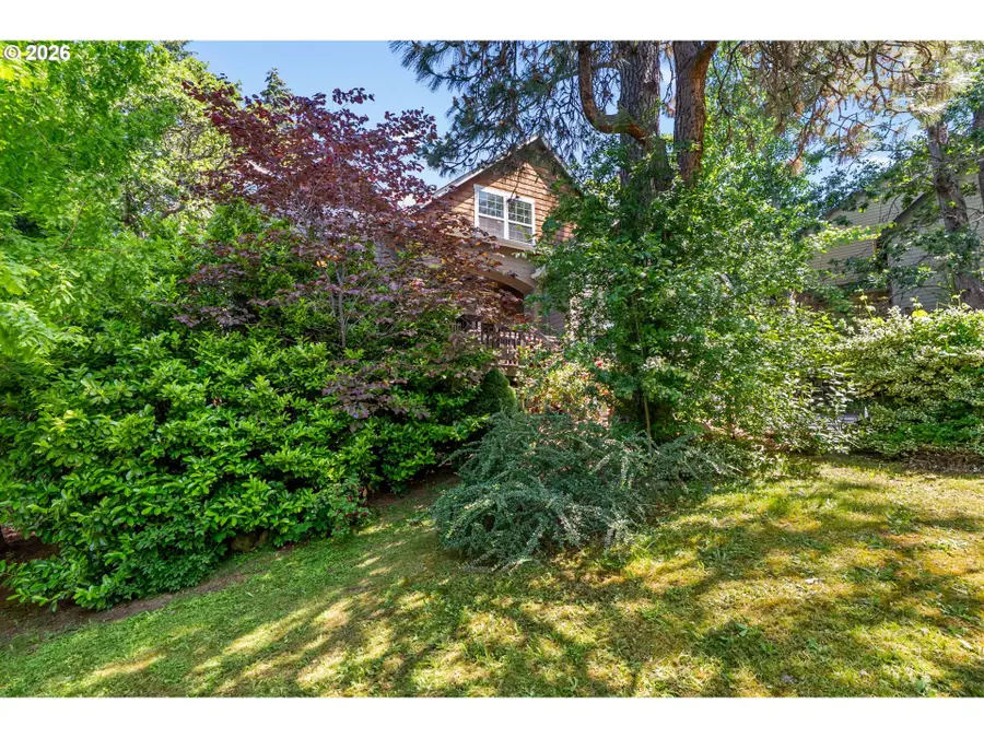 4140 Summitview Dr, Hoodriver, OR 97031 - #2