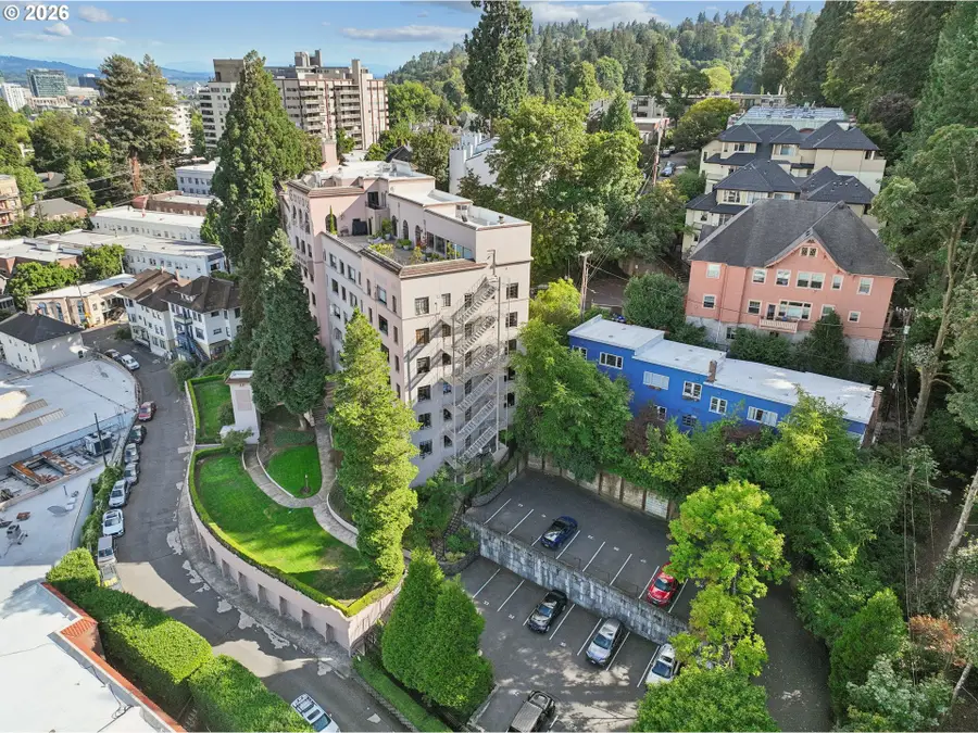 2336 SW Osage St #605, Portland, OR 97205 - #2