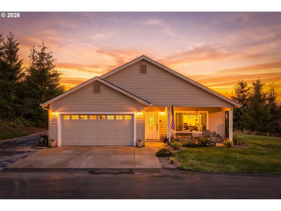780 Five Peaks Dr, Kalama, WA 98625 - #3