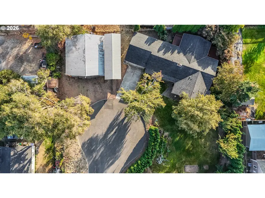 2420 E 14th Pl, The Dalles, OR 97058 - #2
