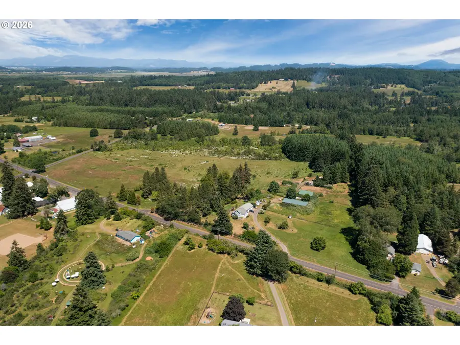 87161 Central Rd, Eugene, OR 97402 - #2
