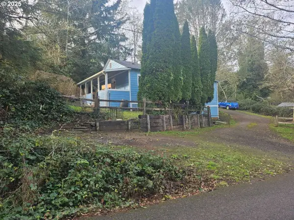 63400 Flanagan Rd, CoosBay, OR 97420