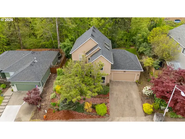 17377 Wake Robin Cir, OregonCity, OR 97045