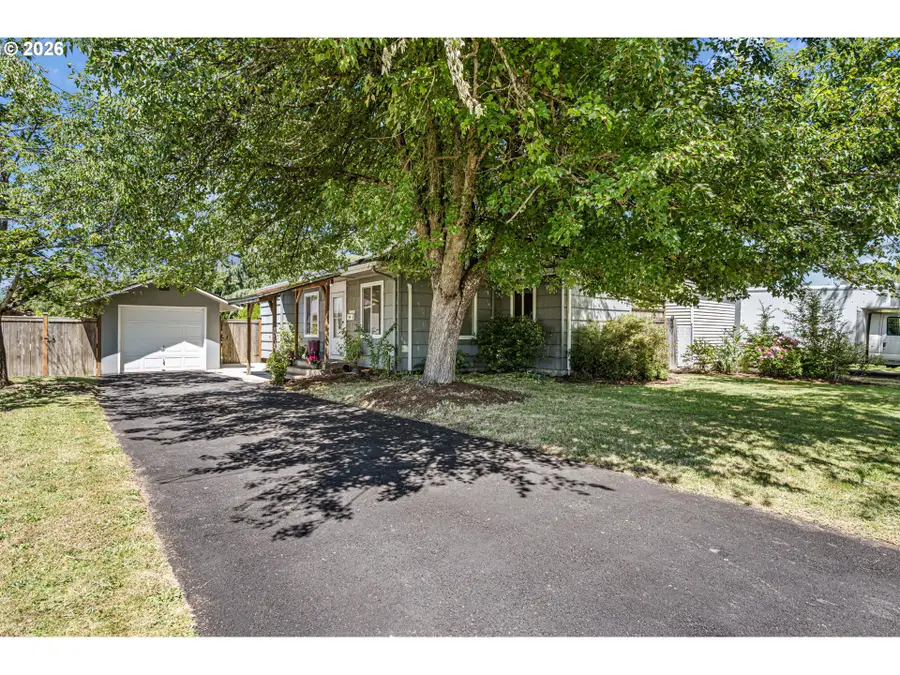 1716 G St, Springfield, OR 97477 - #2