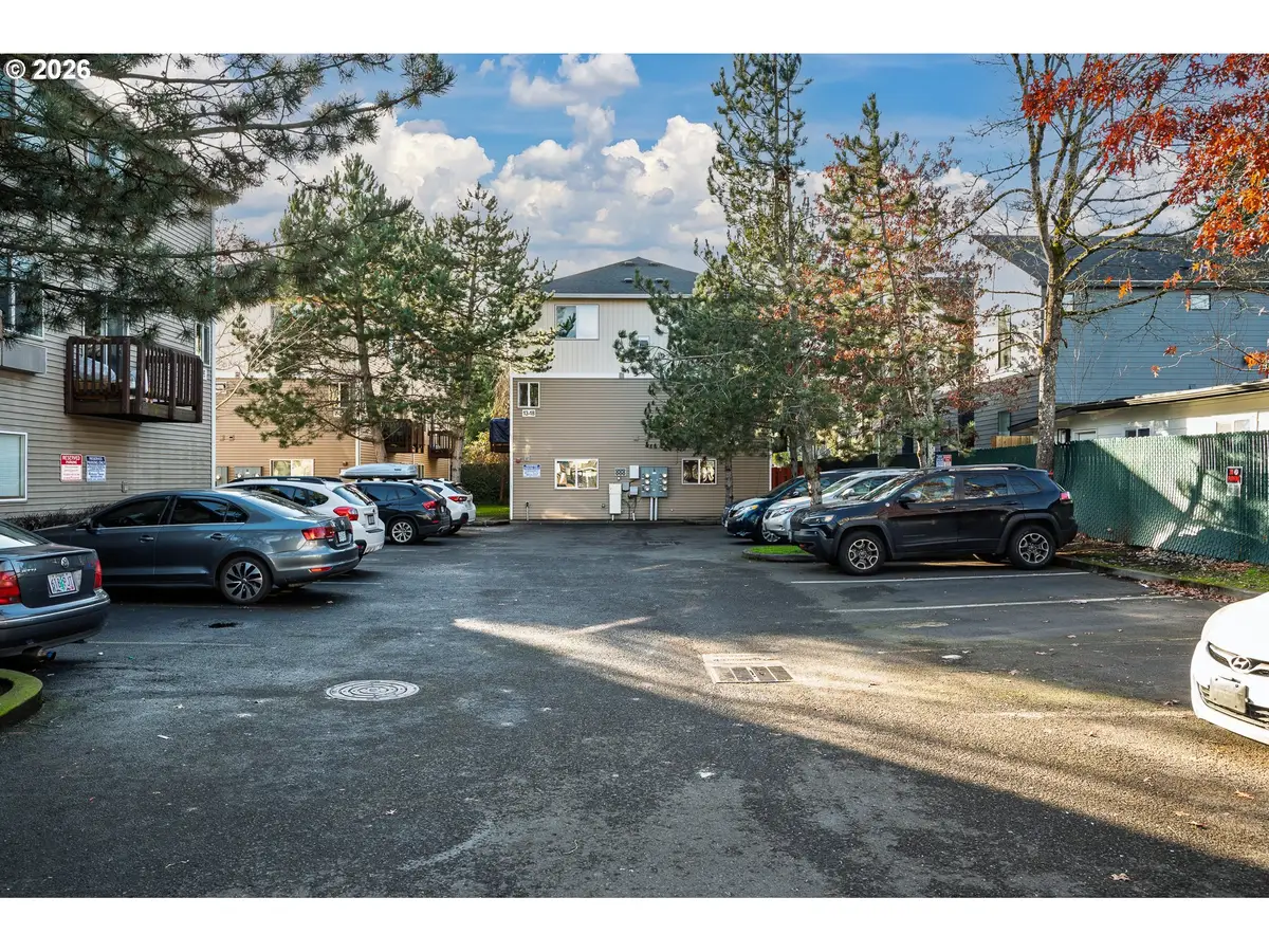 3317 SE 122nd Ave #14, Portland, OR 97236 - #1