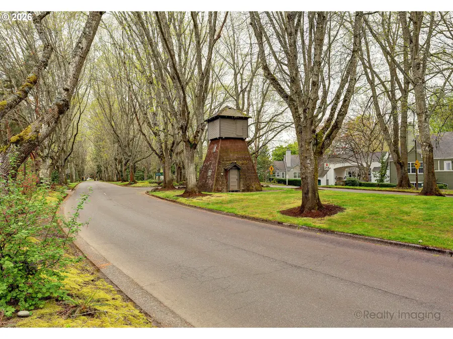 8230 SW Woodbridge Ct #16, Wilsonville, OR 97070 - #3