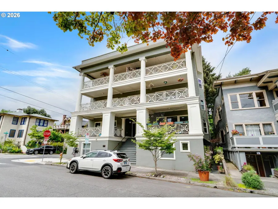 2387 NW Northrup St #9, Portland, OR 97210 - #2