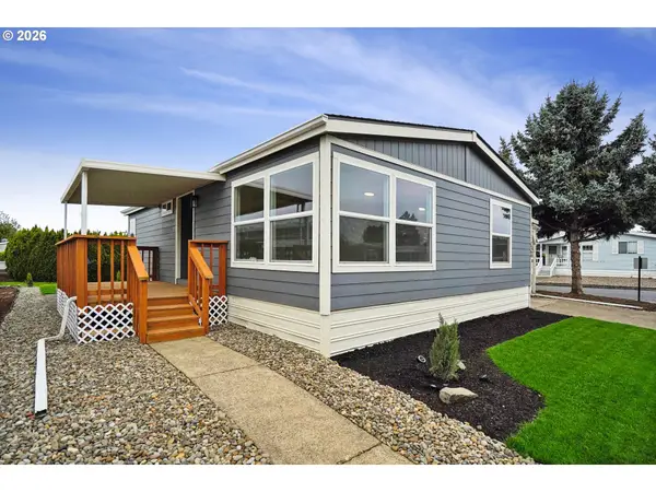 2768 Oakland Loop Se, Salem, OR 97317