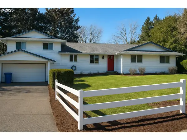 10800 SE Kathy Ln, Boring, OR 97009