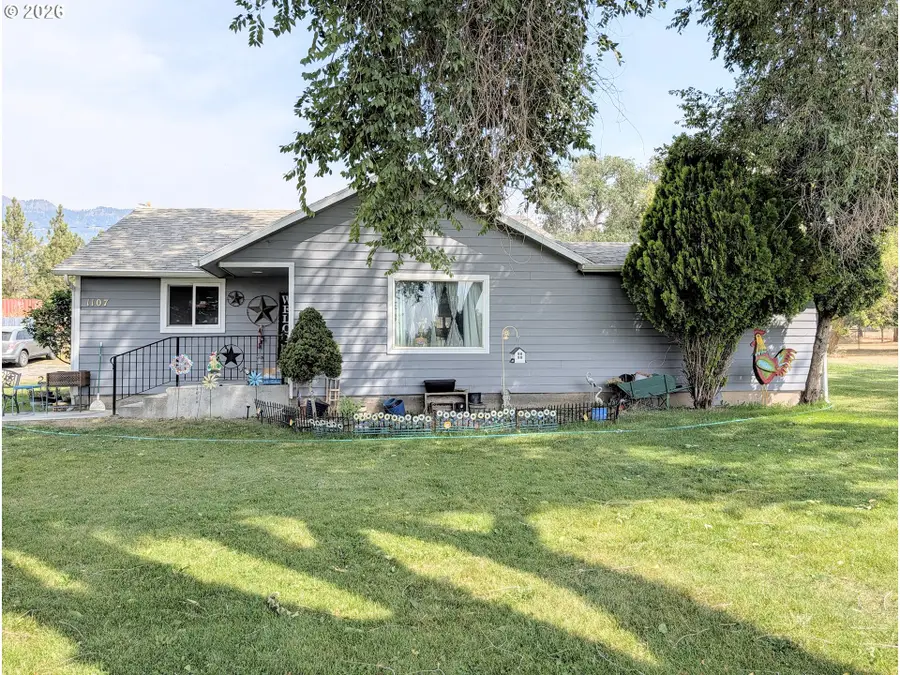 1107 Jasper St, Cove, OR 97824 - #2