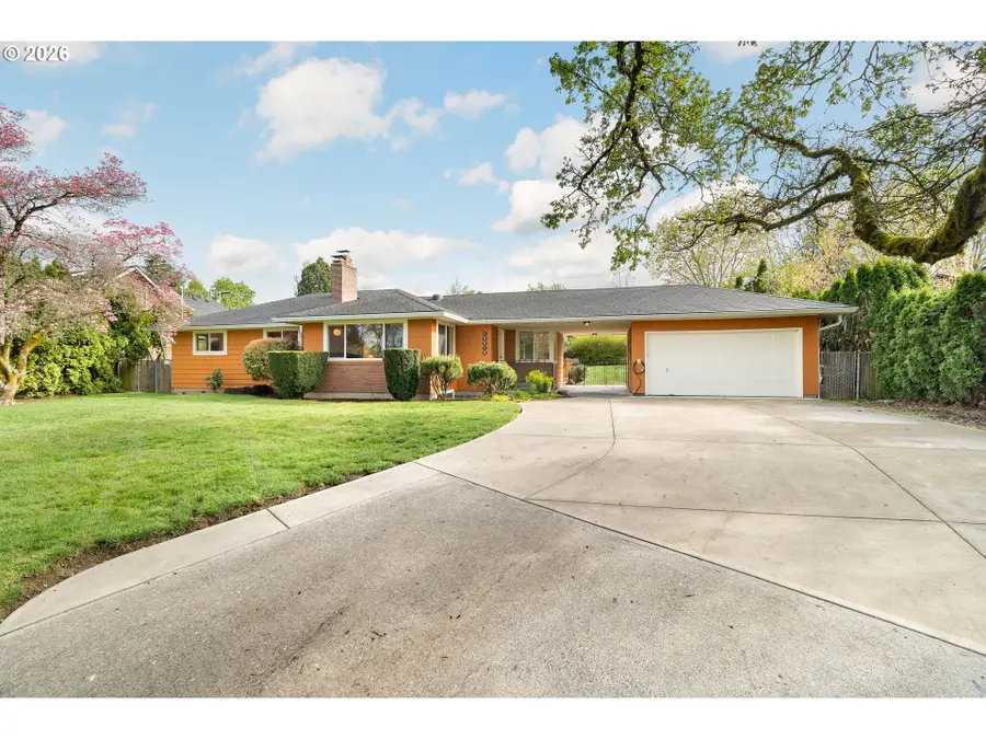 15910 SE Oatfield Rd, Milwaukie, OR 97267 - #2