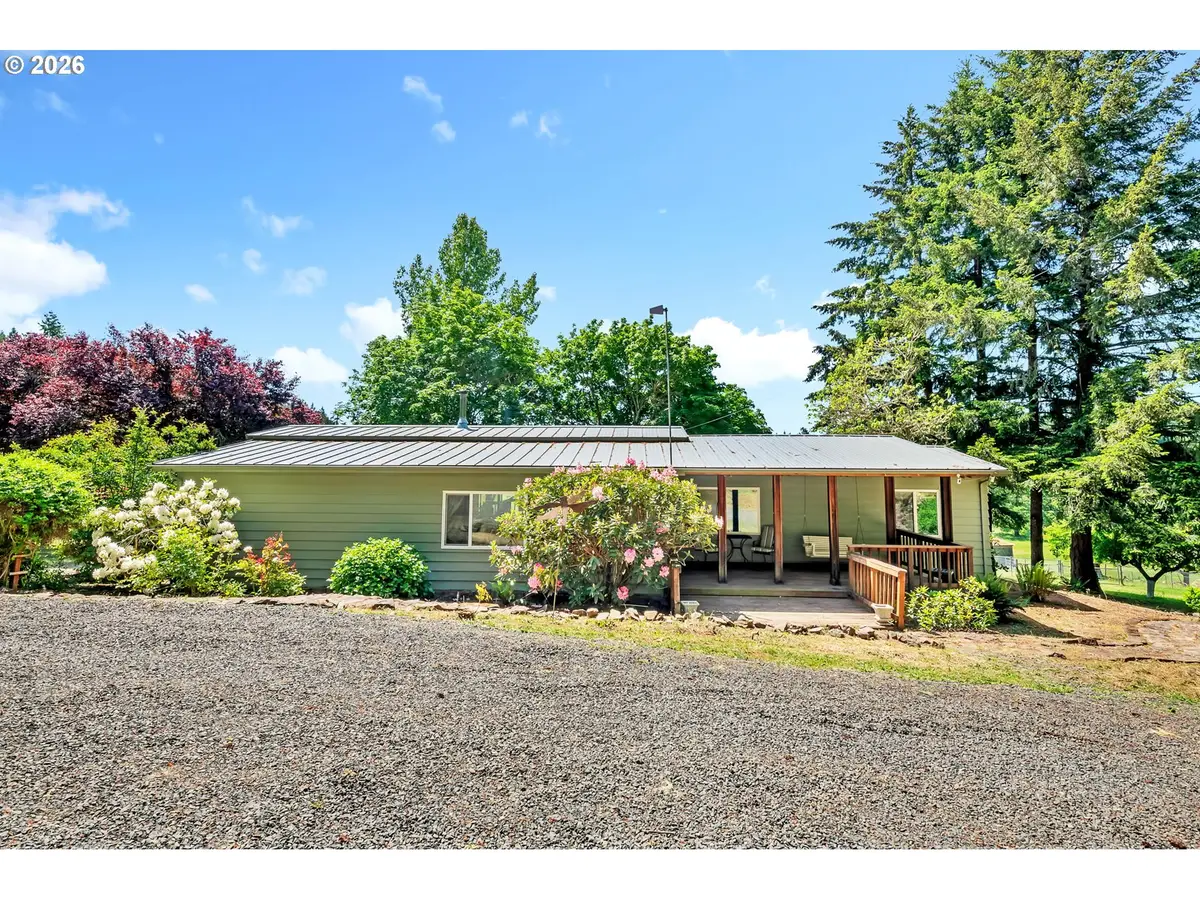 25014 Hall Rd, Cheshire, OR 97419 - #1