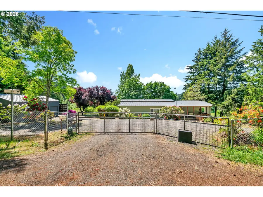 25014 Hall Rd, Cheshire, OR 97419 - #2
