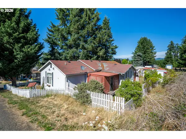 792 Clone Ave, Yoncalla, OR 97499
