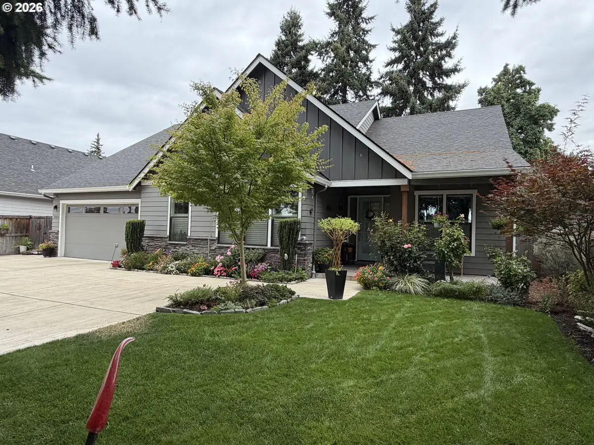 2575 Crescent Ave, Eugene, OR 97408 - #1