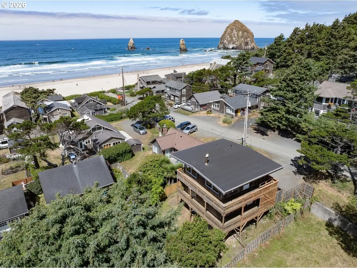247 Gogona Ave, Cannon Beach, OR 97110 - #1