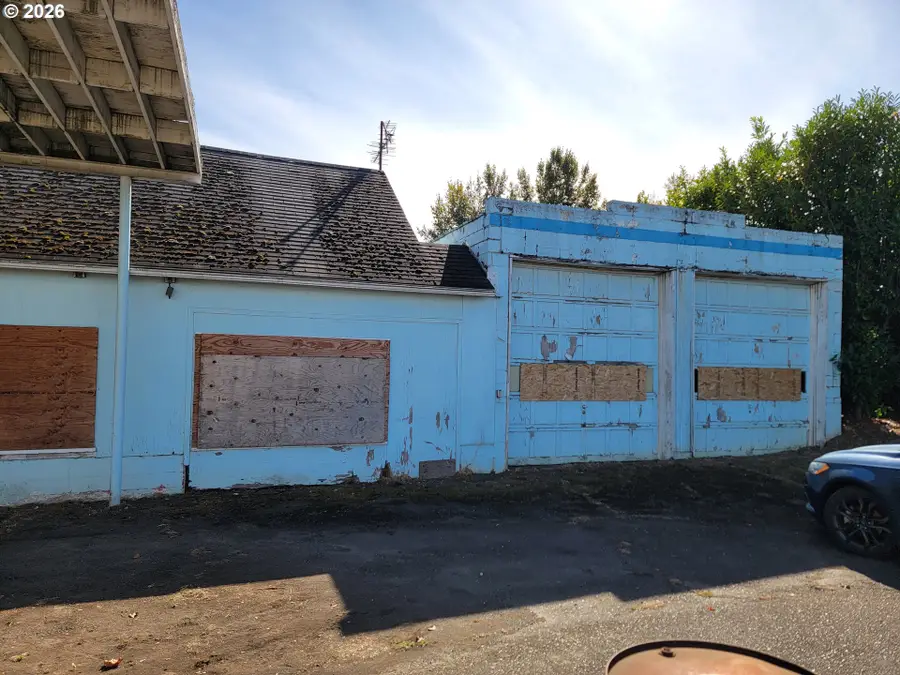 23544 NE Halsey St, Wood Village, OR 97060 - #2