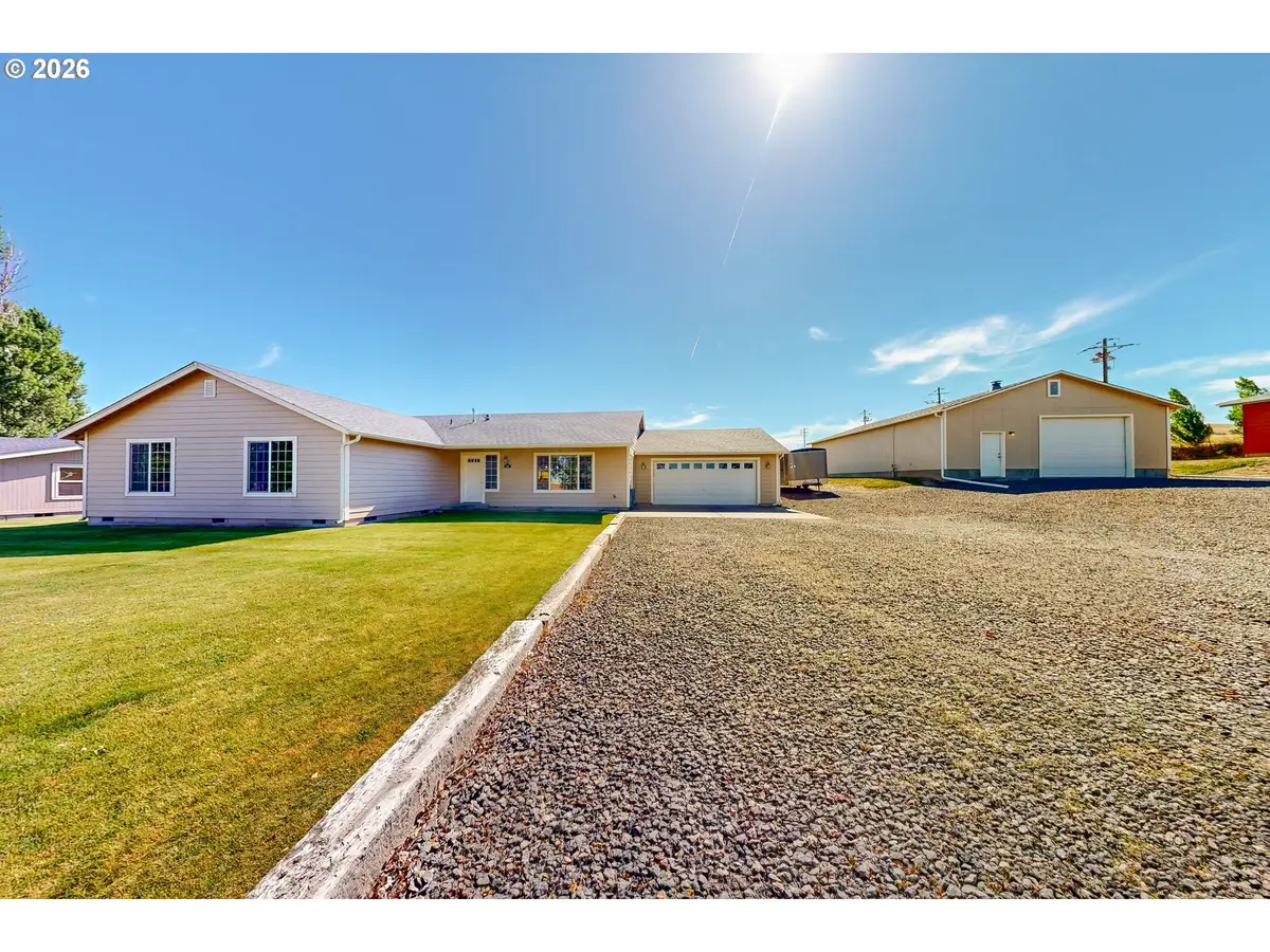 107 S Hill St, Weston, OR 97886 - #1