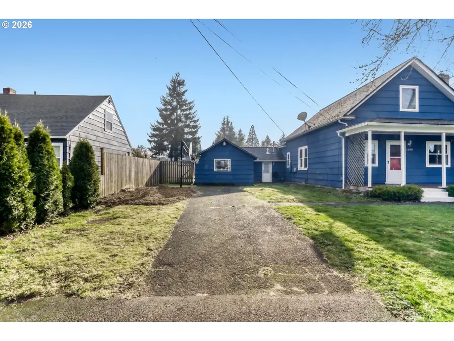 1680 SE Maple Ct, Hillsboro, OR 97123 - Image #2