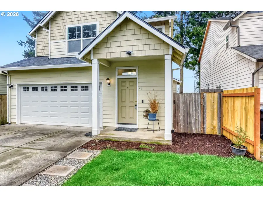43 S 20th Ave, Cornelius, OR 97113 - Image #2