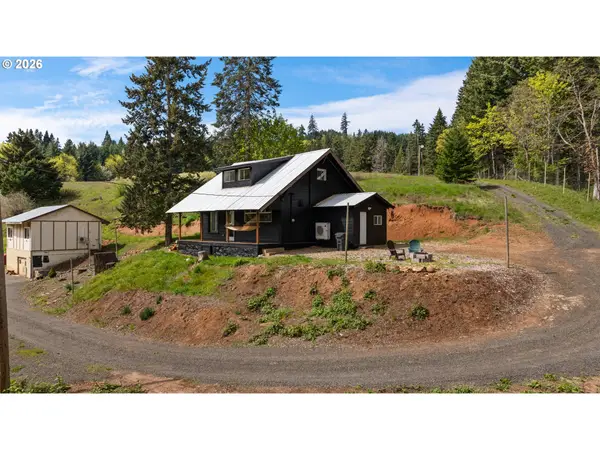 5524 Binns Hill Dr, HoodRiver, OR 97031