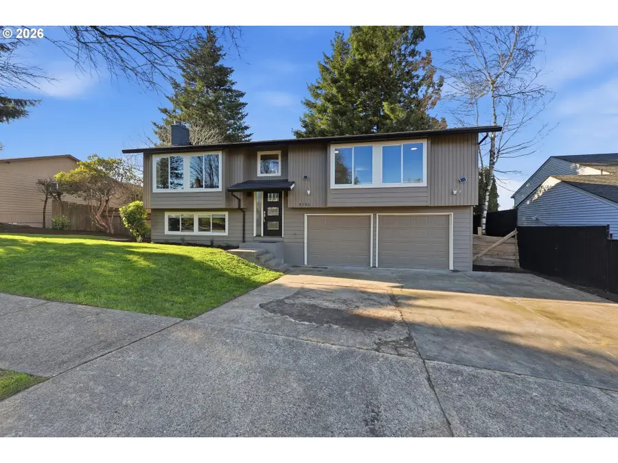 4191 NE El Camino Dr, Gresham, OR 97030 - Image #3