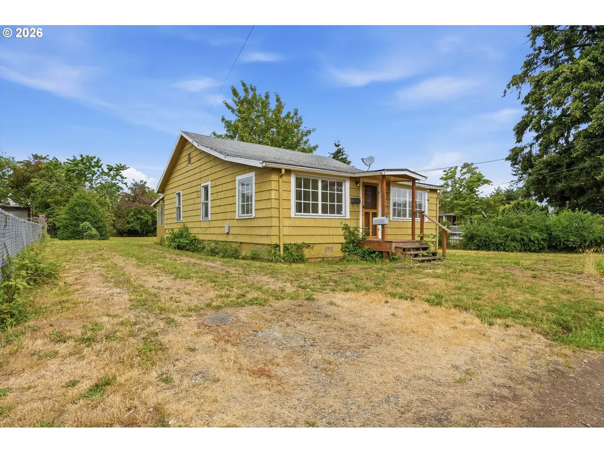 2121 SE 89th Ave, Portland, OR 97216 - #1
